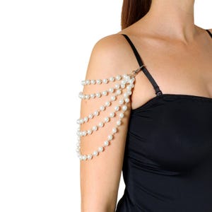 Pearl arm jewelry, pearl shoulder chain, wedding pearl sleeve, pearl body chain, beaded jewelry, pearl sleeves, detachable pearl jewelry