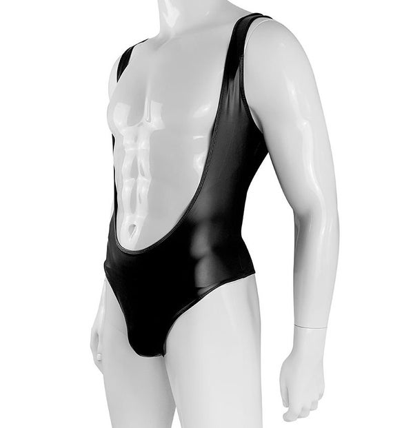 Ropa exotica para hombre sale