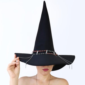 Halloween witch hat with chain owl