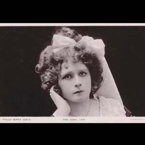 Vintage postcard ∙ Miss Mabel Love