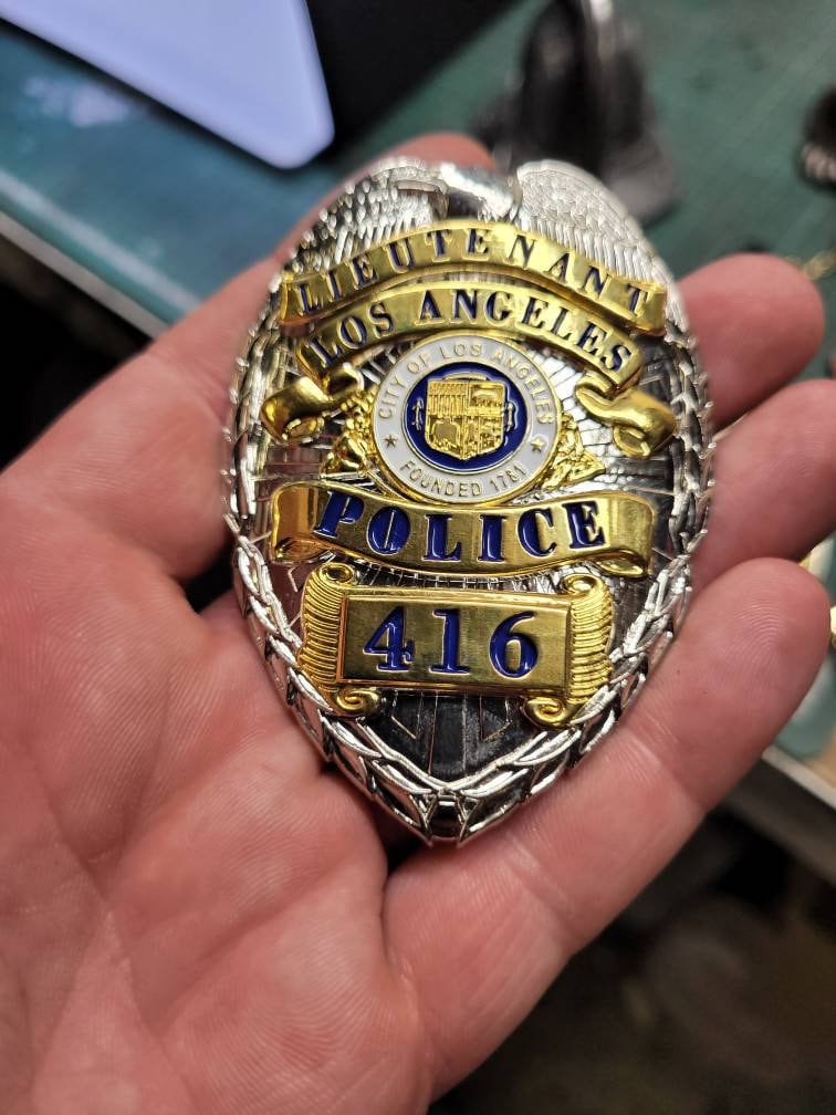 JXS Réplique des insignes de la Police des États-Unis Insigne de la Police Principale de Los Angeles Collection Badge Insigne de cuivre avec Portefeuille 