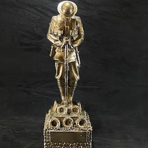 WW1 Tommy in Repose Memorial | Cold Cast Bronze Military Statue | Remembrance Day Tribute | Handmade