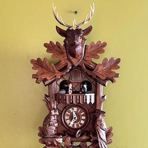 Working 40's/50's Hand-Carved Hubert Herr Black Forest Walnut Hunter's Musical Cuckoo Clock w/Dancers, Germany