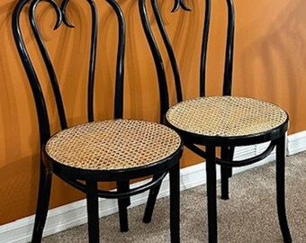 もこ　Bentwood Arm chair ② ZPM Radomsko bentwood arm chairs pair – 86 Vintage