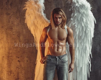 White Angel Wings: Cosplay Wedding Photo Prop