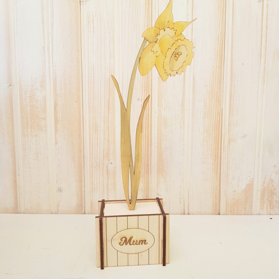 Wooden Daffodil Flower Painted Personalised Gift Etsy UK