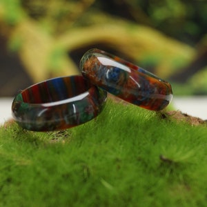Handmade Colorful Resin Ring: Retro Rainbow Band, 8mm Wide