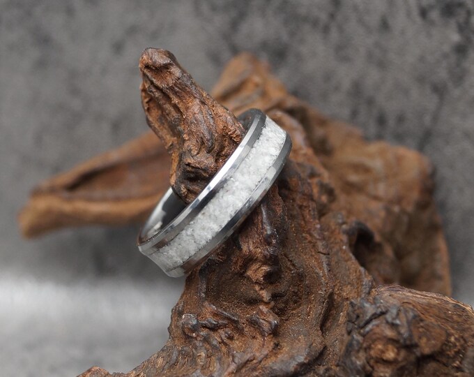 Hackmanite Inlay Tungsten Carbide Wedding Band - UV Glow Ring