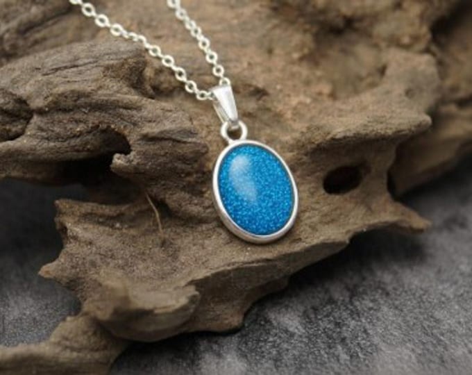 Personalised Sterling Silver Oval Pendant and 18" Trace Chain both Hallmarked 925 including Ashes or Hair Inlaid With Blue-Green Eco-glitter