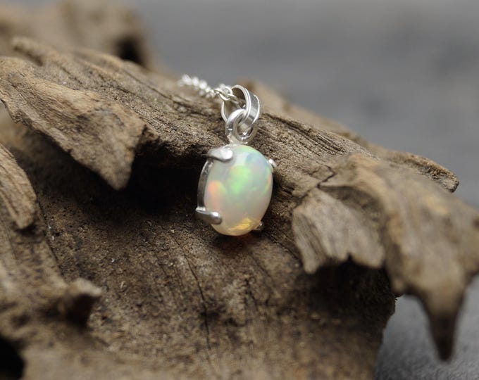 Natural Ethiopian Welo Opal Sterling Silver Claw Pendant Setting and 18" Chain