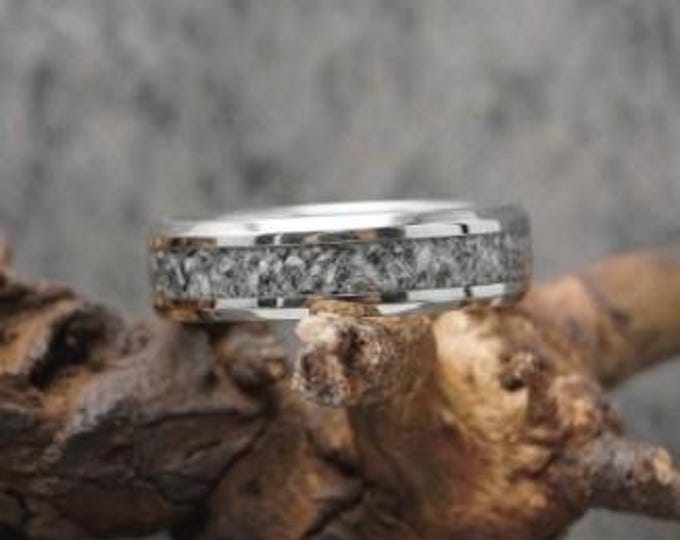 Tungsten Ring with Zebra Calcite Inlay – UV Glow Ring - Wedding Band (4mm, 6mm, 8mm)