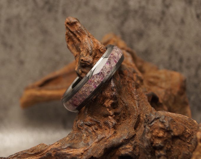 Alexandrite inlay Black Ceramic Band