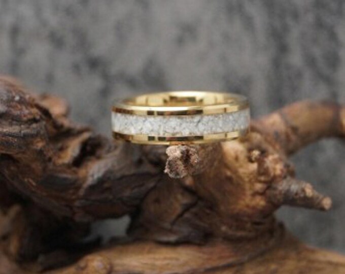Hackmanite Inlay Gold Tungsten Ring - Wedding Band - UV Glow Ring 4, 6, 8mm wide