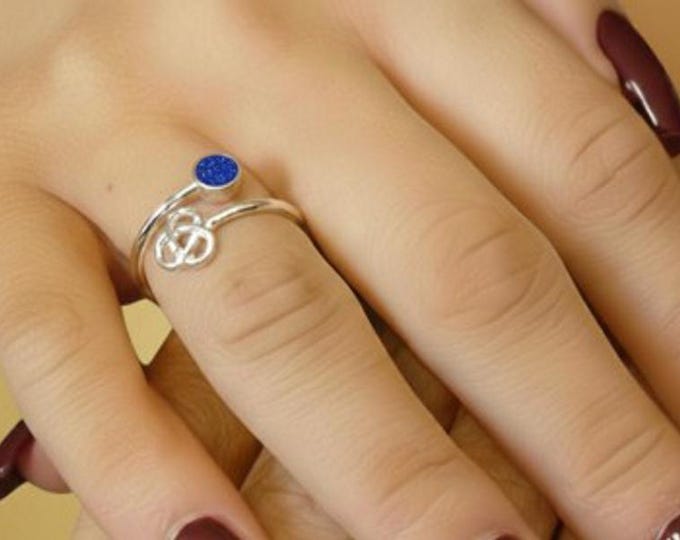 Personalised Sterling Silver Celtic Adjustable Ring with a 4mm Setting including Ashes or Hair Inlaid With Blue Eco-Glitter