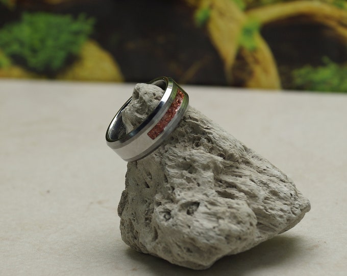 Pet Ashes Ring with 'On Mars' Eco-Glitter Tungsten Band 8 mm wide ring Pet Ashes Memorial Cremation Keepsake Jewellery