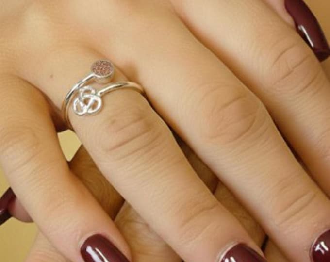 Personalised Sterling Silver Celtic Adjustable Ring with a 4mm Setting including Ashes or Hair Inlaid With Bronze Eco-Glitter