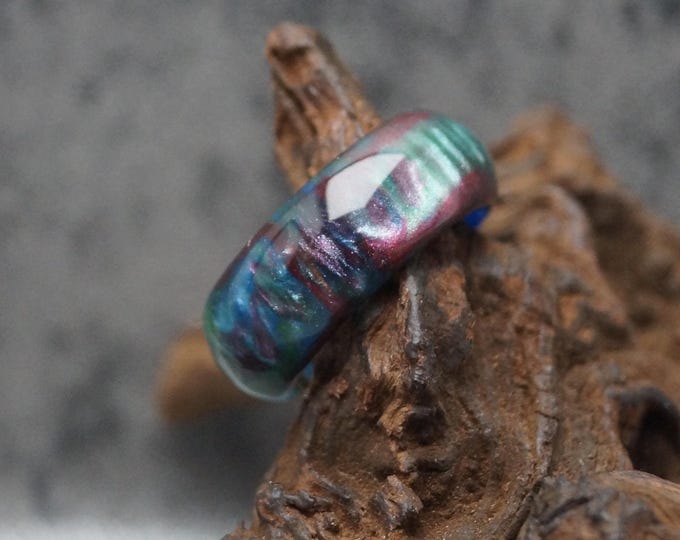 Handmade Colourful Resin Ring: Retro Multi-Colour Band, 8mm Wide >7