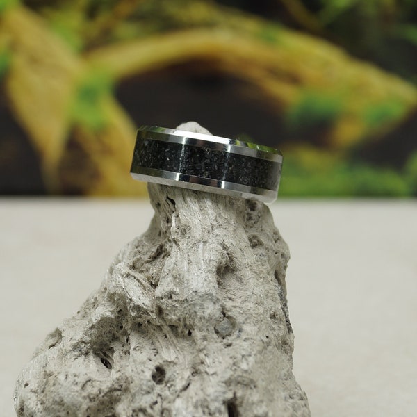 Pet Ashes Ring mit 'Space Dust' Eco-Glitter Wolfram Band 4 mm, 6 mm oder 8 mm breit - Pet Ashes Memorial Feuerbestattung Andenken Schmuck