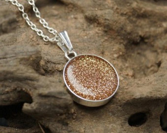 Personalised Sterling Silver Round Pendant and 18" Trace Chain both Hallmarked including Ashes or Hair Inlaid With Bronze Eco-glitter