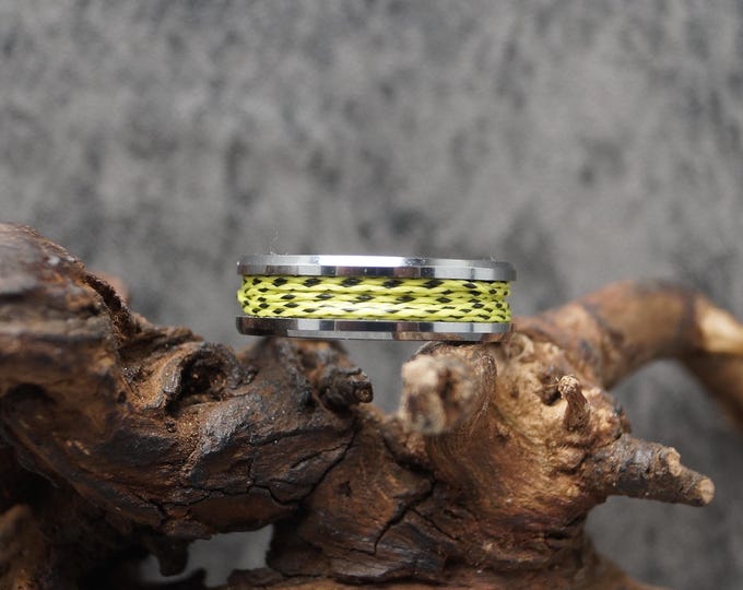 Green Spider-Line Fishing Line Inlay Tungsten Ring - UV Glow Ring - Available 4mm, 6mm or 8mm wide