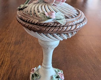Vintage Capodimonte Italian Porcelain Mini Pedestal Dish w/lid KB1