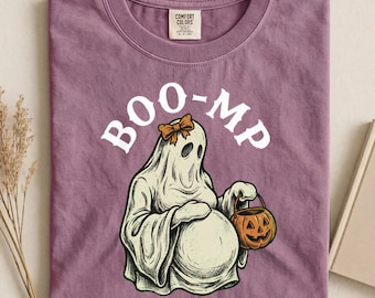 Funny Pregnant Ghost Shirt, Comfort Colors Maternity Tee, Spooky Pregnancy Reveal Tee, Halloween Expecting Mom Gift, Fall Baby Reveal Shirt