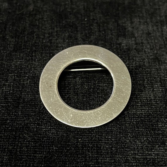 Circle Silvertone Brooch/Pin - Small Simple Circl… - image 1