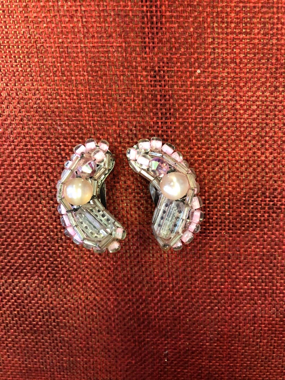 Hobé Clip-On Earrings