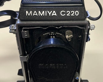 MAMIYA C220 Professional 80mm F3.7 二眼レフ マミヤC220 / 二眼レフ