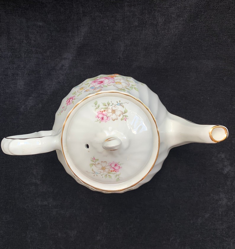 Windsor Sadler Gold Trimmed Pink Floral Swirled Teapot 1940s Etsy