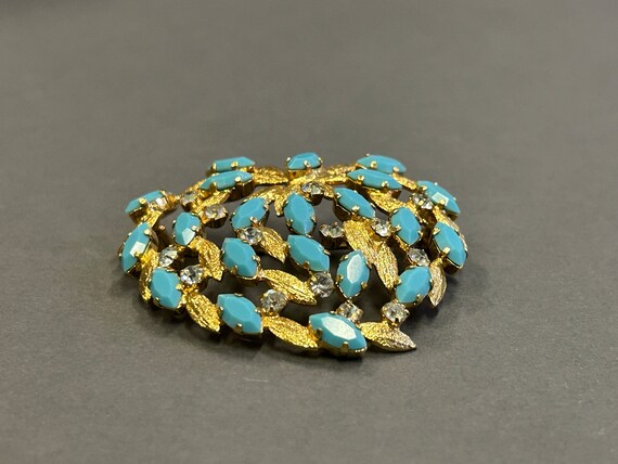 Turquoise and Gold Metal Brooch With Clear Crysta… - image 5