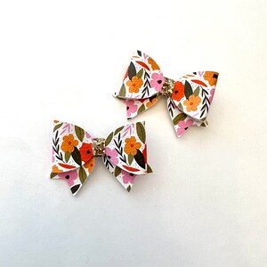 Floral hair bow, mini bow, pigtail bows, girls hair bows, baby bow