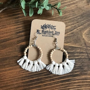 Boho Earrings/ Macramé Earrings/Round wooden earrings/Round earrings/Fringe earrings/Round fringe/wooden bead/Round macramé/Macramé