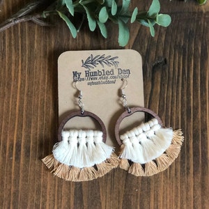 Boho Earrings/ Macramé Earrings/Round wooden earrings/Round earrings/Fringe earrings/Round fringe/wooden earrings/Round macramé/Macramé