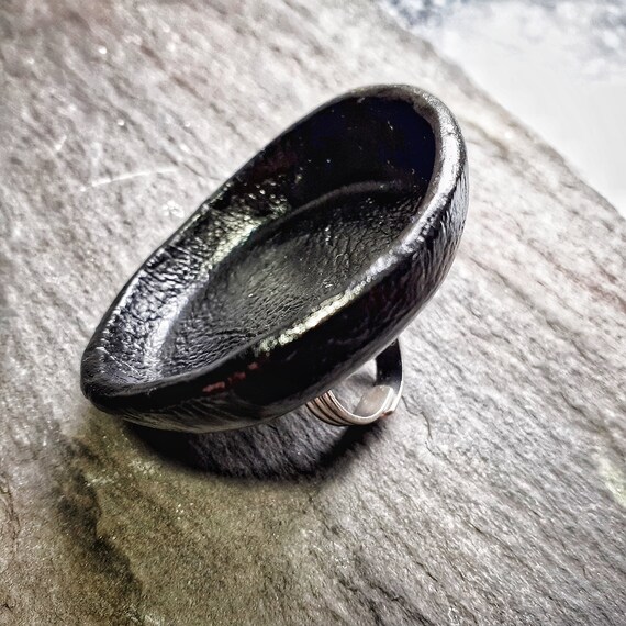 Grosse bague noire femme new arrivals