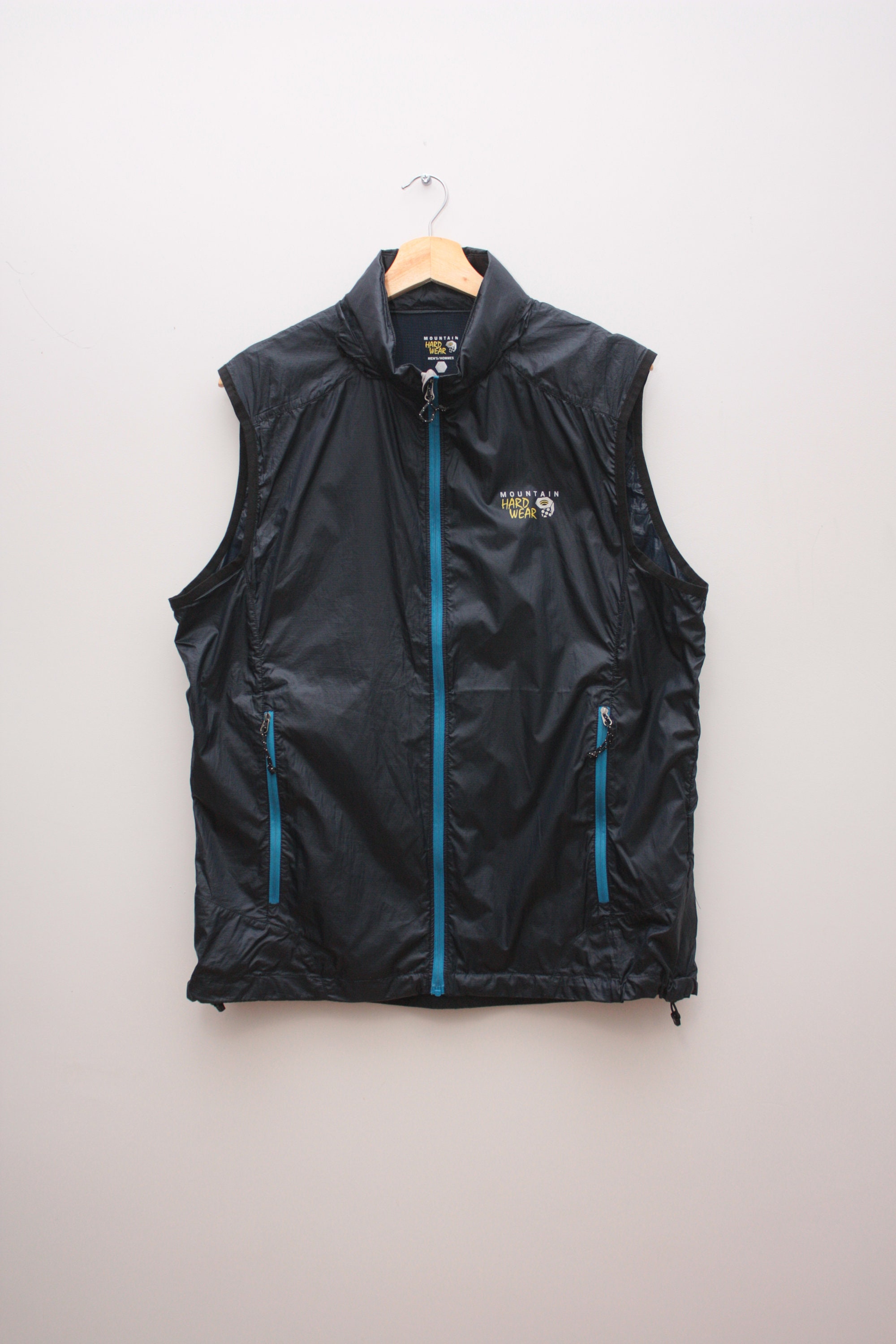 Mountain hardwear top men's vests