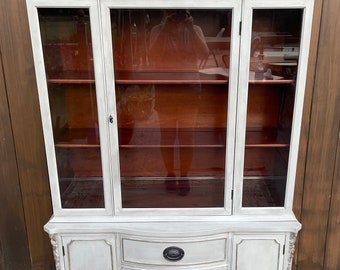 SOLD**Do Not Purchase** Vintage Hepplewhite Hutch China Cabinet