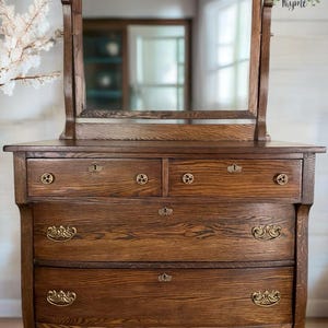 Sold Do Not Purchase *Antique Tiger Oak Dresser *Shipping Is Not Free* Entryway Console Linen Chest