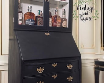 Vendido. No comprar. Escritorio secretario Chippendale Chippendale vintage de caoba negra con mueble bar estilo granja. **El envío no es gratuito.**
