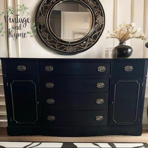 SOLD Do Not Purchase**Vintage Hepplewhite Buffet Sideboard Entryway Console  *Shipping Is Not Free*