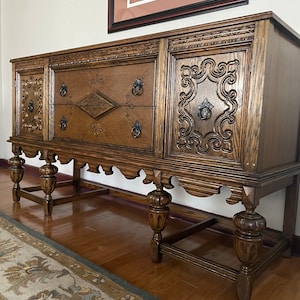 Antique Jacobean Oak Buffet Entryway Console *Shipping Is Not Free*