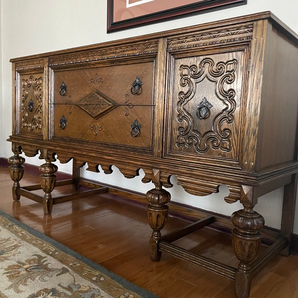 Antique Jacobean Oak Buffet Entryway Console *Shipping Is Not Free*