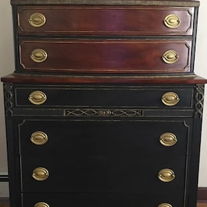 Sold**Do Not Purchase**Vintage Federal Hepplewhite Mahogany Dresser *Shipping Is Not Free* Tallboy Chest Highboy Linen Chest Farmhouse
