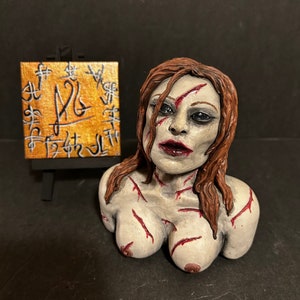 Thirteen Ghosts Angry Princess mini bust