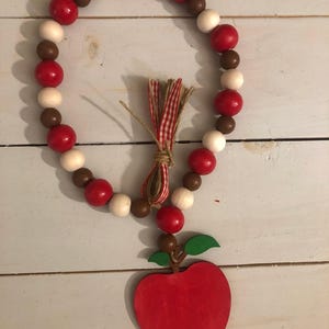 Wood Bead Garland, School Decor, Farmhouse Decor, Home Decor, Fall Decor, decor, Gifts for her, Gift for mom, Gift