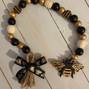 Bee, Wood Bead Garland, Home Decor, decor for the home, decor, Gift, Gifts, Gifts for, Gift for her, home, kitchen, decor for the home,