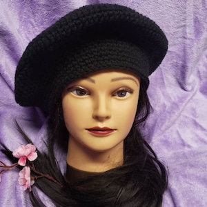 Classic beret- black beret- French beret- Classic artist beret-French fashion-crochet beret-boina- customizable