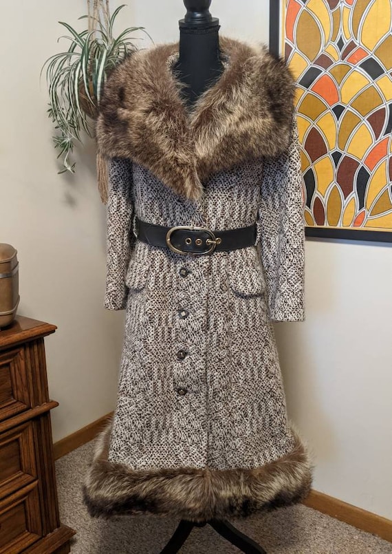 RARE 1970s Vintage Woven Wool Tweed Princess Coat… - image 2