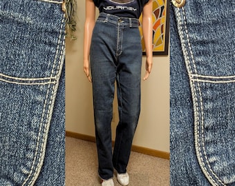 Vintage 1980s Straight Leg Denim Jeans with Embroidered Pockets / 70s 80s Women's Pants