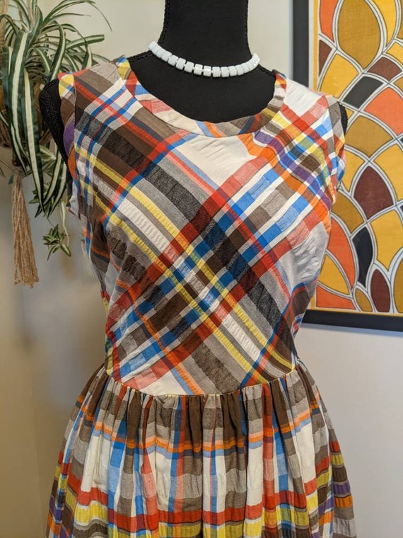 Vintage 1970s Multicolor Plaid Seersucker Sleevel… - image 4